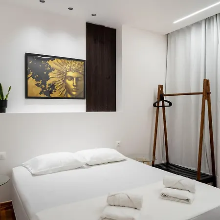 Magnus Apollo Selanik