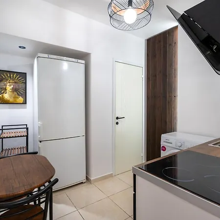 شقة Magnus Apollo