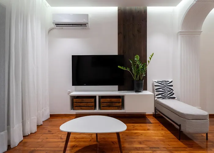 Magnus Apollo * Tesalónica